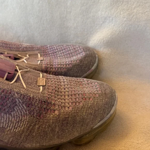 Nike vapormax sneakers sz 10 - Picture 5 of 9